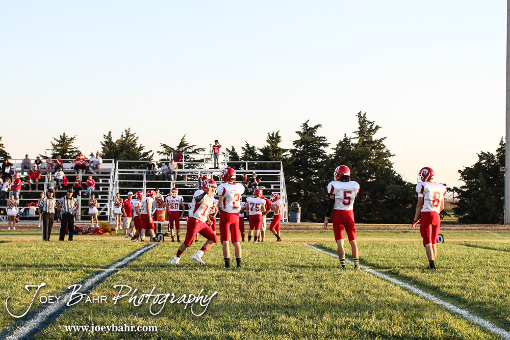 Kinsley vs OtisBison Football 92614 Joey Bahr Photography