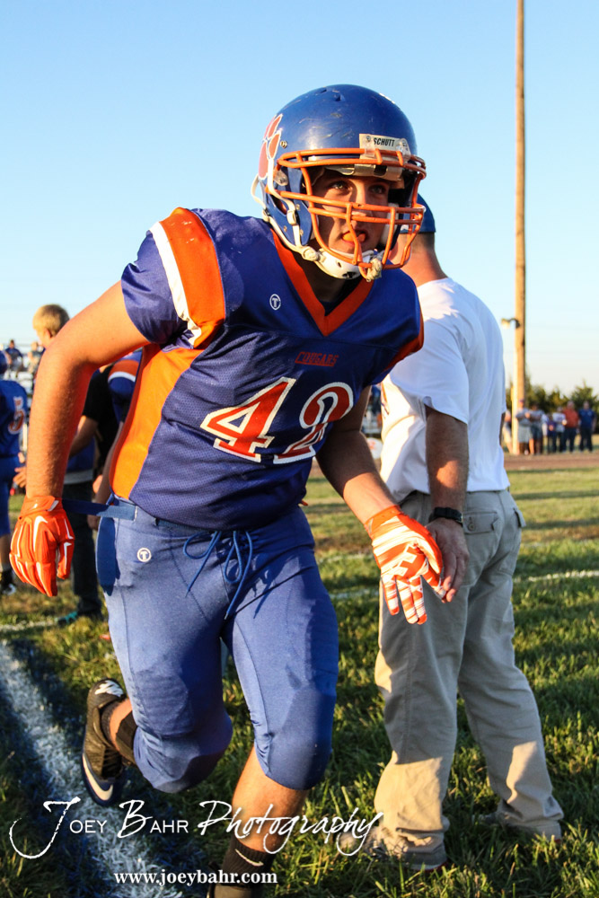 Kinsley vs OtisBison Football 92614 Joey Bahr Photography